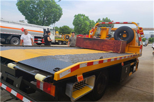 景洪附近拖车电话号码服务